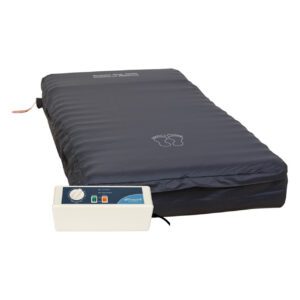 Alternating pressure medical mattress with pump